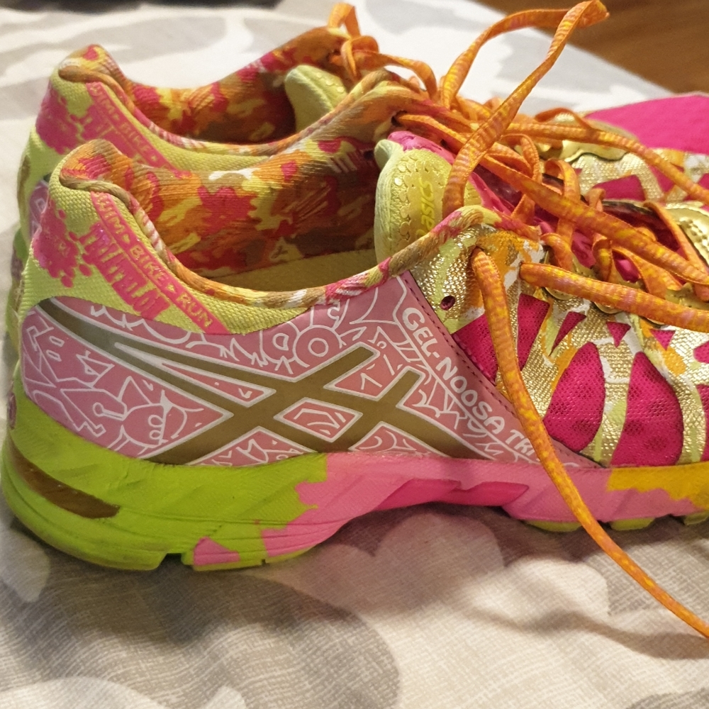 Like new asics - Picture 2 of 6
